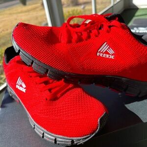 REEBOK TRAINERS MENS SIZE 9 RED\BLACK  EF8402